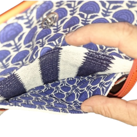 Vera Bradley Striped Straw Wristlet - Picture 5 of 5